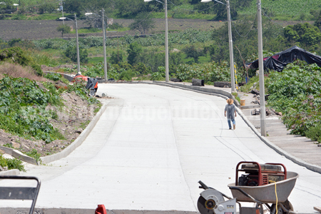 Gran avance presenta la pavimentación del circuito Sánchez del Río