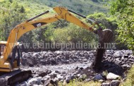 Desazolvan  el río Los Gallineros