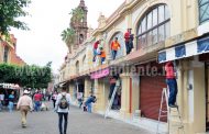 Comerciantes obligados a bajar sus cortinas en Mercado de los Dulces