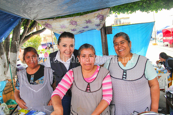 La gente de Numarán es trabajadora y de buen corazón: Eréndira Castellanos