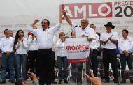 AMLO llena plaza de Zamora