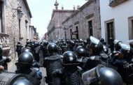 Tras agresión de manifestantes, Policía Michoacán refuerza operativo en Centro Histórico