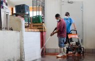 Sanitizaron instalaciones del Mercado Municipal Benito Juárez en Tangancícuaro