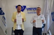 Firma Enrique Godínez convenio con UNIVER Zamora por la preparación de las y los jóvenes