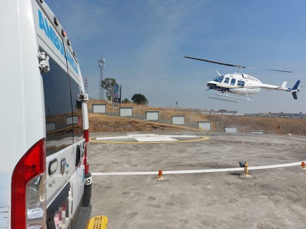 De Zamora a Charo, SSP traslada vía aérea a menor de edad para atención médica urgente