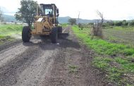 Mejoraron caminos sacacosechas del Ejido del Sauz de Magaña