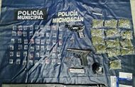 Resultado del Blindaje Zamora, SSP y Policía Municipal aseguran a 4 en posesión de armas de fuego y 68 envoltorios de droga