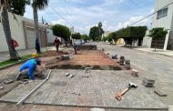 Obras públicas rehabilita adoquín calle Río Papaloapan de El Fovissste