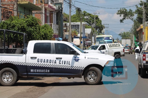 Hombre es ultimado en camión de pasajeros; la Guardia Civil detuvo al presunto homicida