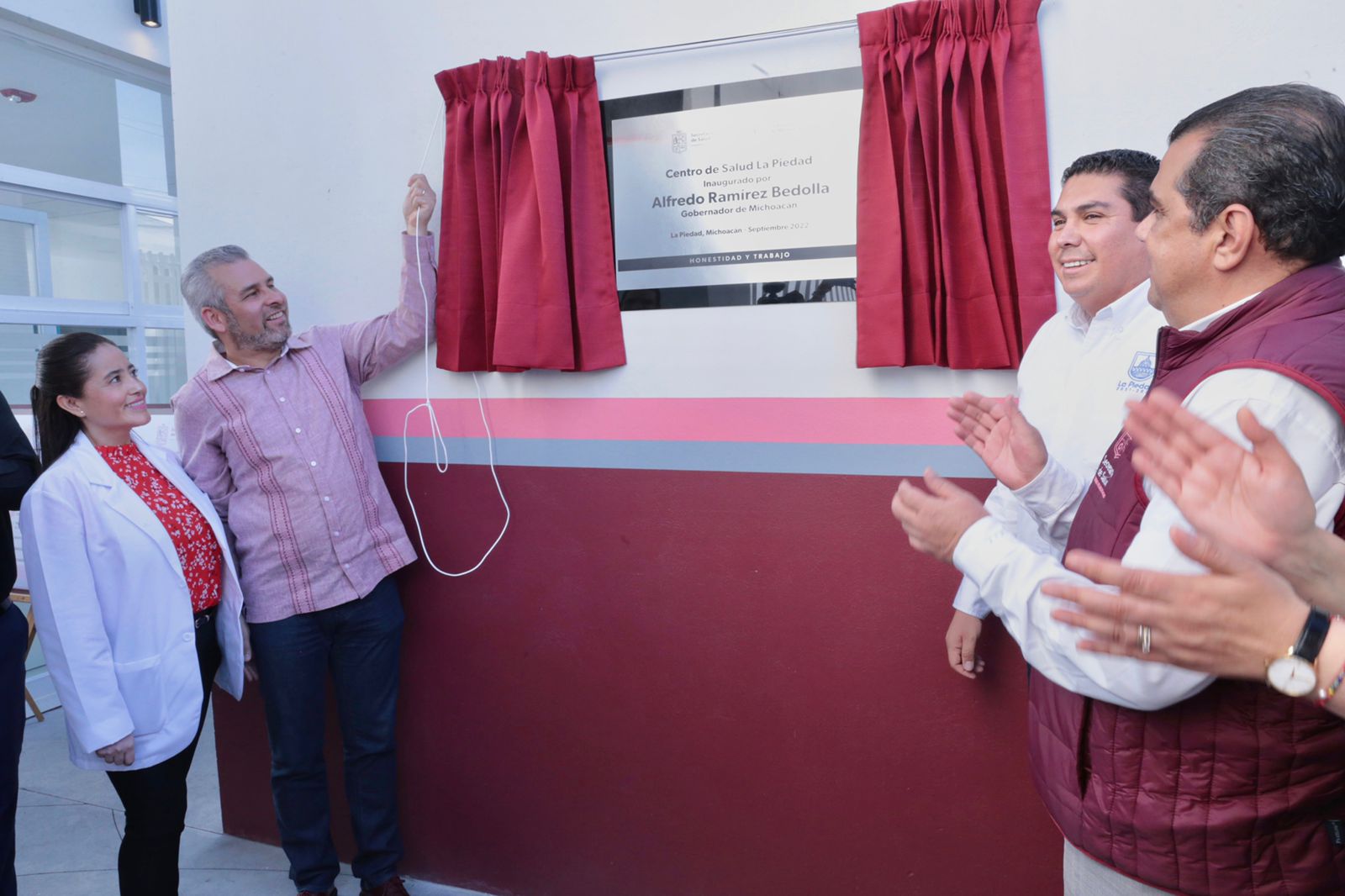 Apertura Bedolla Centro de Salud en La Piedad