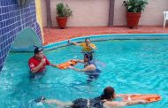 El gobierno municipal brinda capacitación sobre clases de natación para prevenir accidentes en el parque nacional Lago de Camécuaro