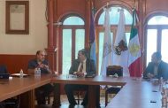 El presidente Dr. David Melgoza Montañez presenta el proyecto de rehabilitación del parque nacional Lago de Camécuaro