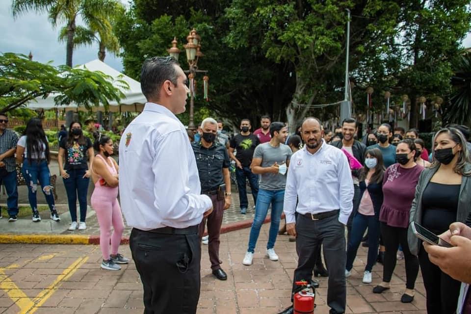 Elementos de protección civil y bomberos realizan acciones de evacuación por sismo en Tangancícuaro