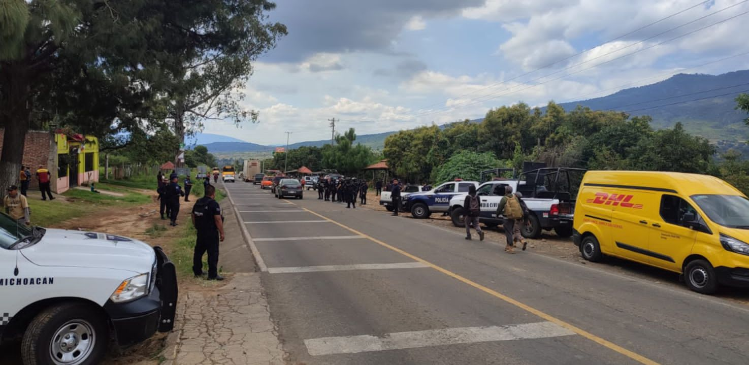 *Guardia Civil libera vía carretera tras manifestaciones, en Zamora*