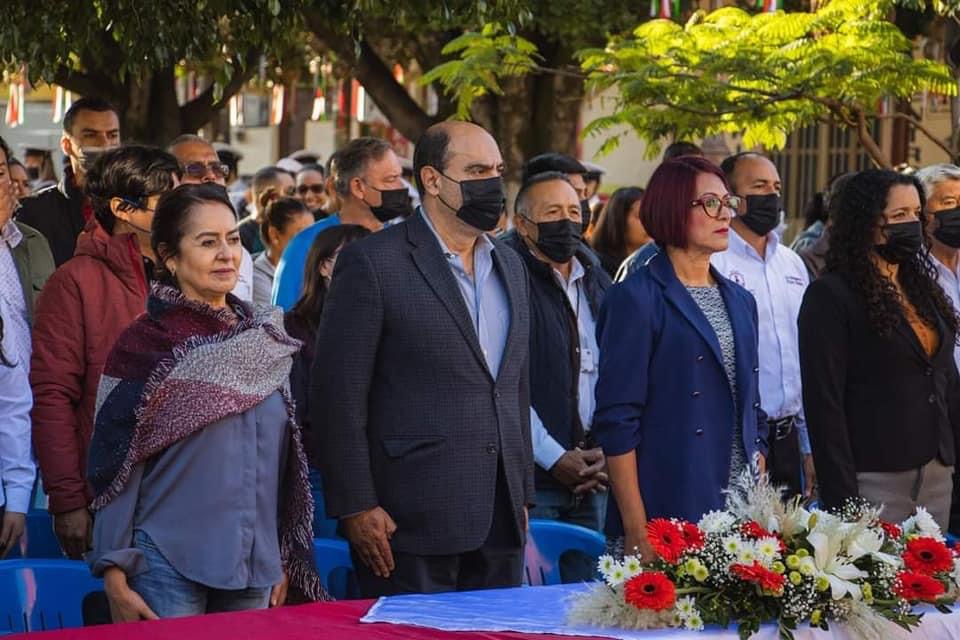 Realizan acto cívico por el CCI aniversario de la consumación de la lucha por la Independencia de México, en Tangancícuaro