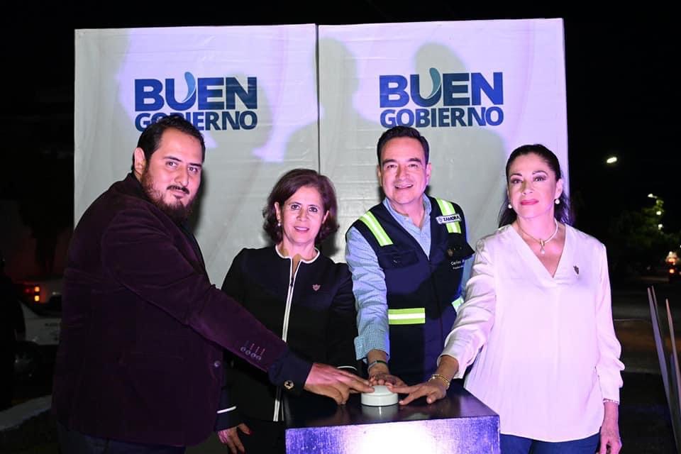 Presidente Carlos Soto inaugura iluminación del Jardín de la Comunicación