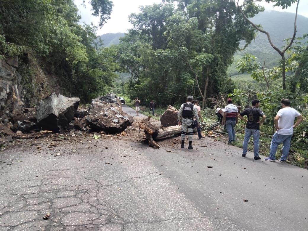 Sin pérdida de vidas humanas, saldo del sismo en Michoacán: gobiernos evaluan daños materiales