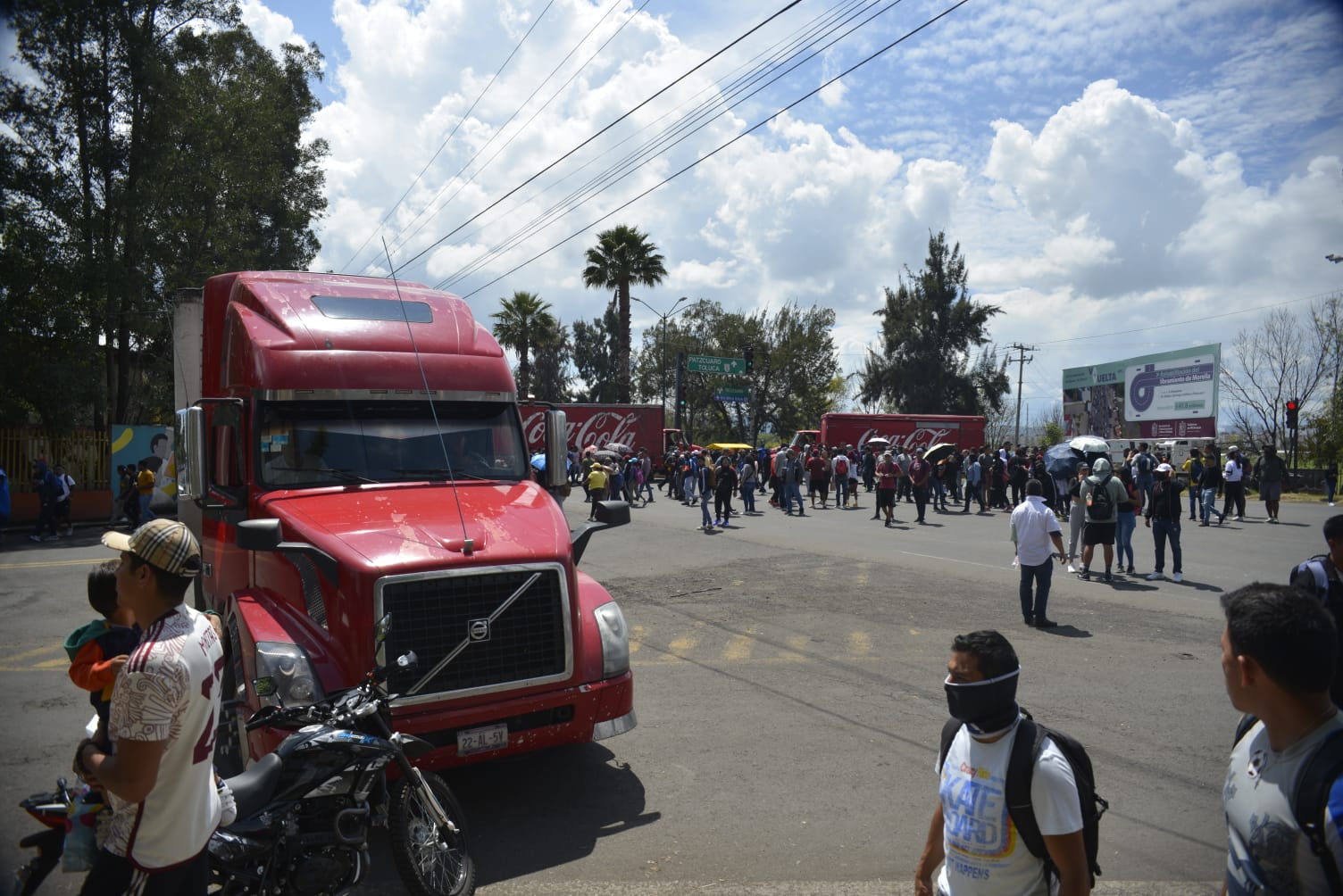 *No cederemos a chantajes de expresiones sindicales; piden 400 plazas: SEE*