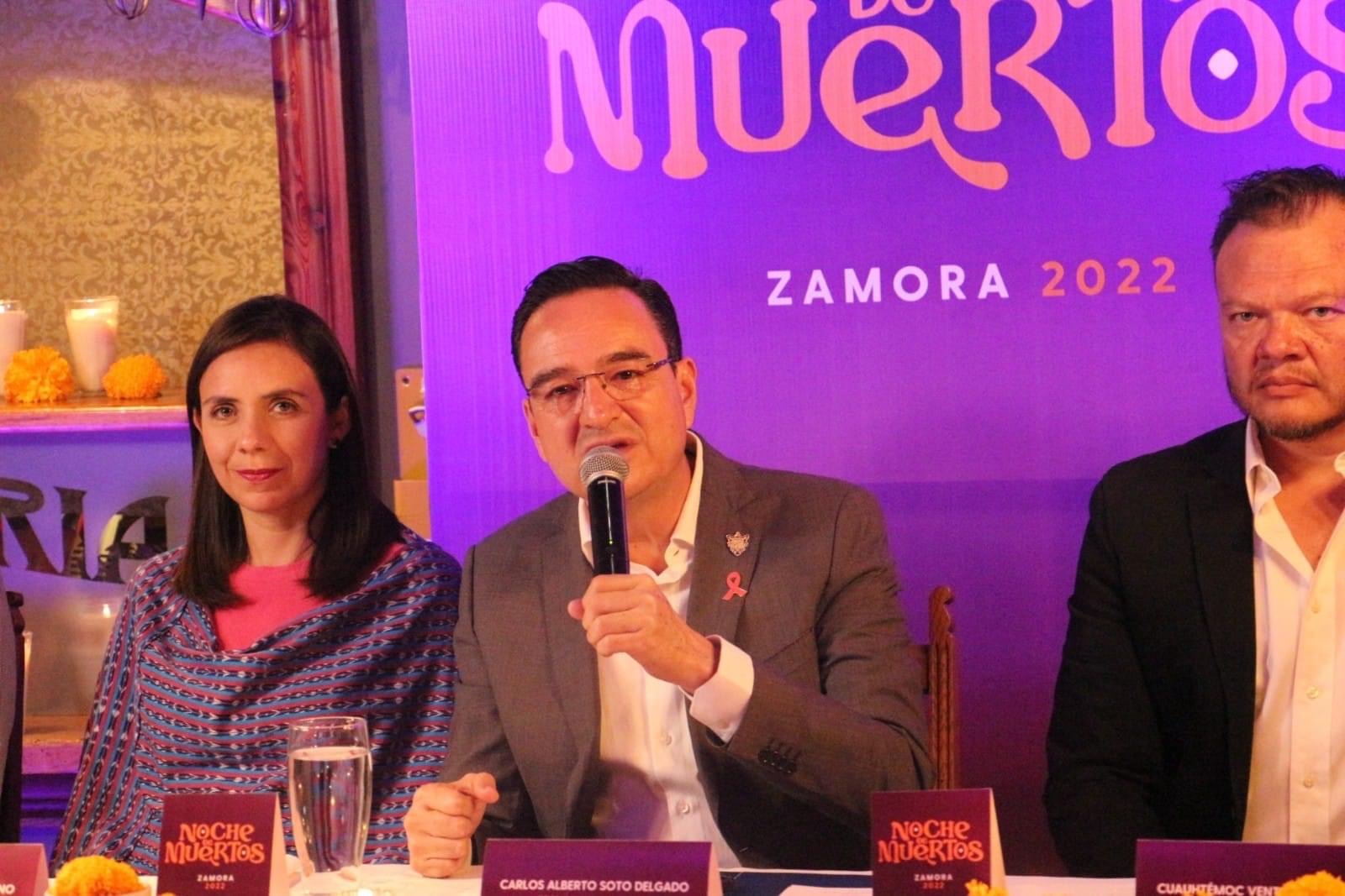 Presenta Carlos Soto Noche de Muertos Zamora 2022