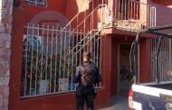 Hallan a sexagenario sin vida al interior del baño de su casa