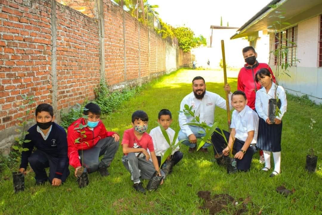 Inician proyecto “escuela sustentable” en las escuelas de Tangancícuaro