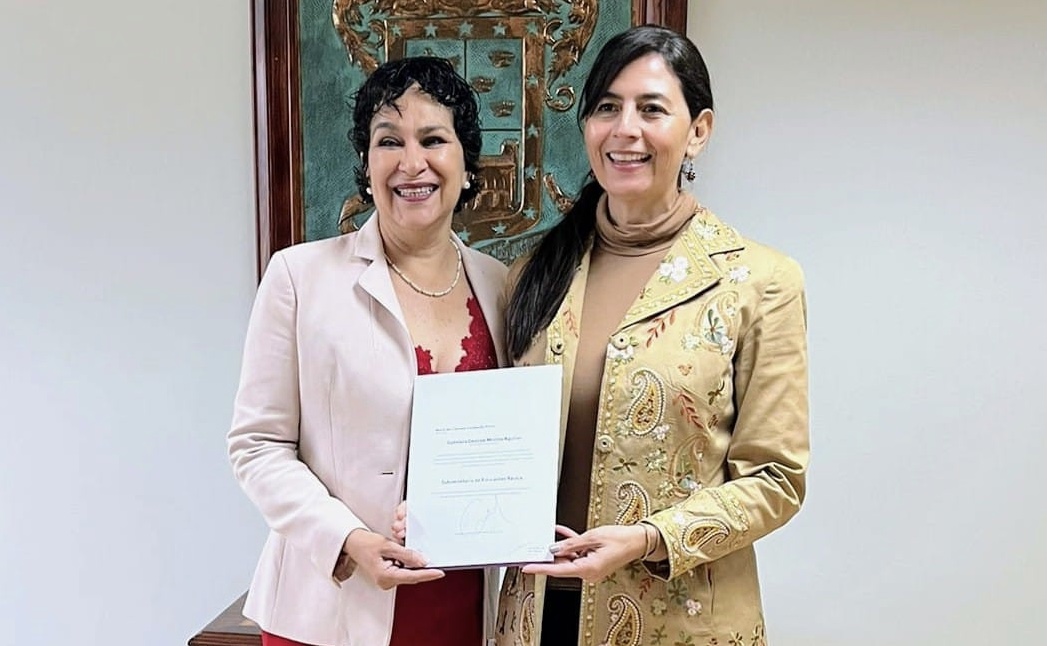 Carmen Escobedo es nombrada Subsecretaria de Básica en Michoacán