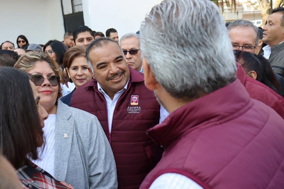 Isidoro Mosqueda acompañó a Gobernador de Michoacán a la entrega de tarjetas del programa Bienestar