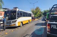 Adulto mayor muere abordo de autobús en Zamora