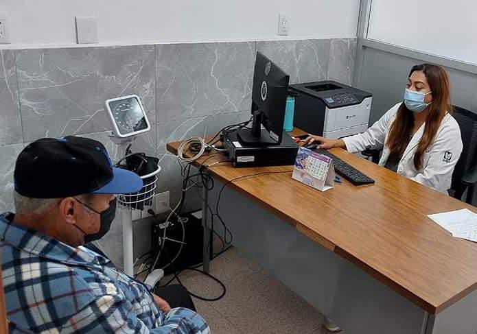 Para transición a IMSS Bienestar, hospital contratará a más personal de salud