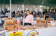 Ofrecen jóvenes  emprendedores productos y servicios