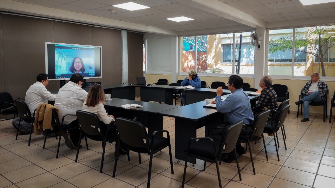 Colmich analiza iniciativa de Ley de Ciencia