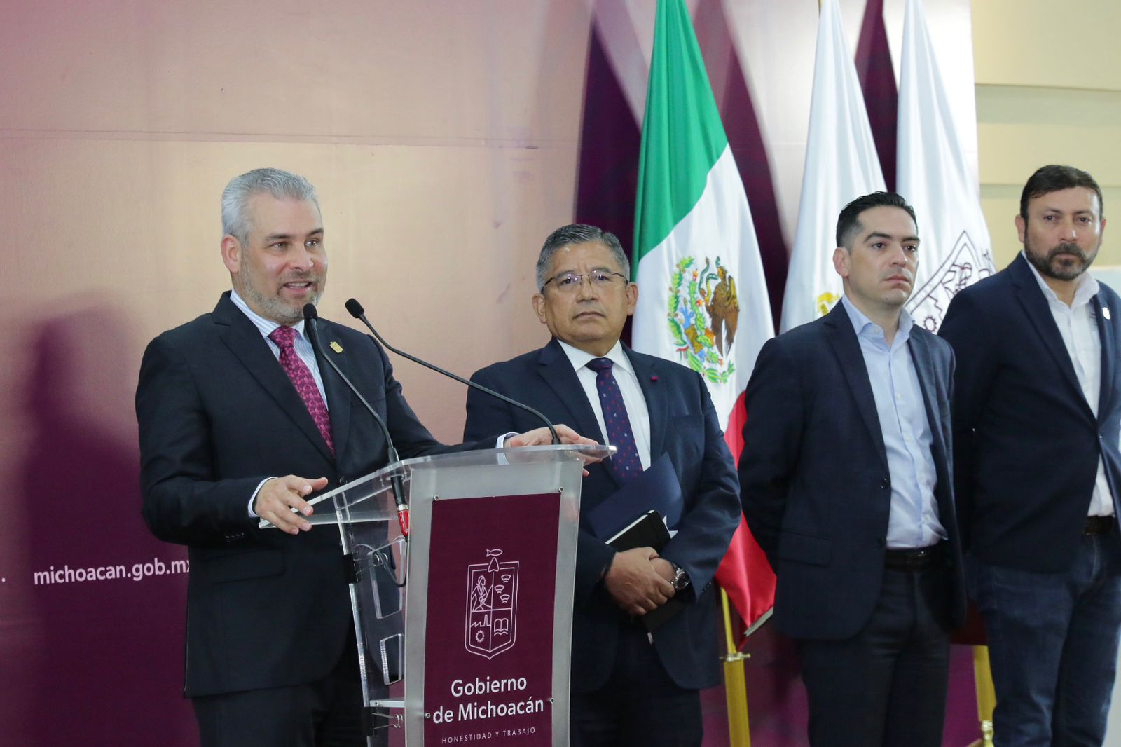 *Este 2023 se aplicará inversión histórica para obra hidráulica: Bedolla*