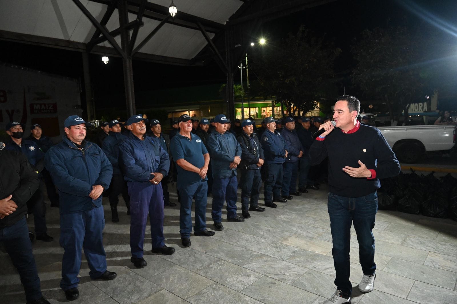 Carlos Soto reconoció a veladores municipales en apoyo a la seguridad de los zamoranos