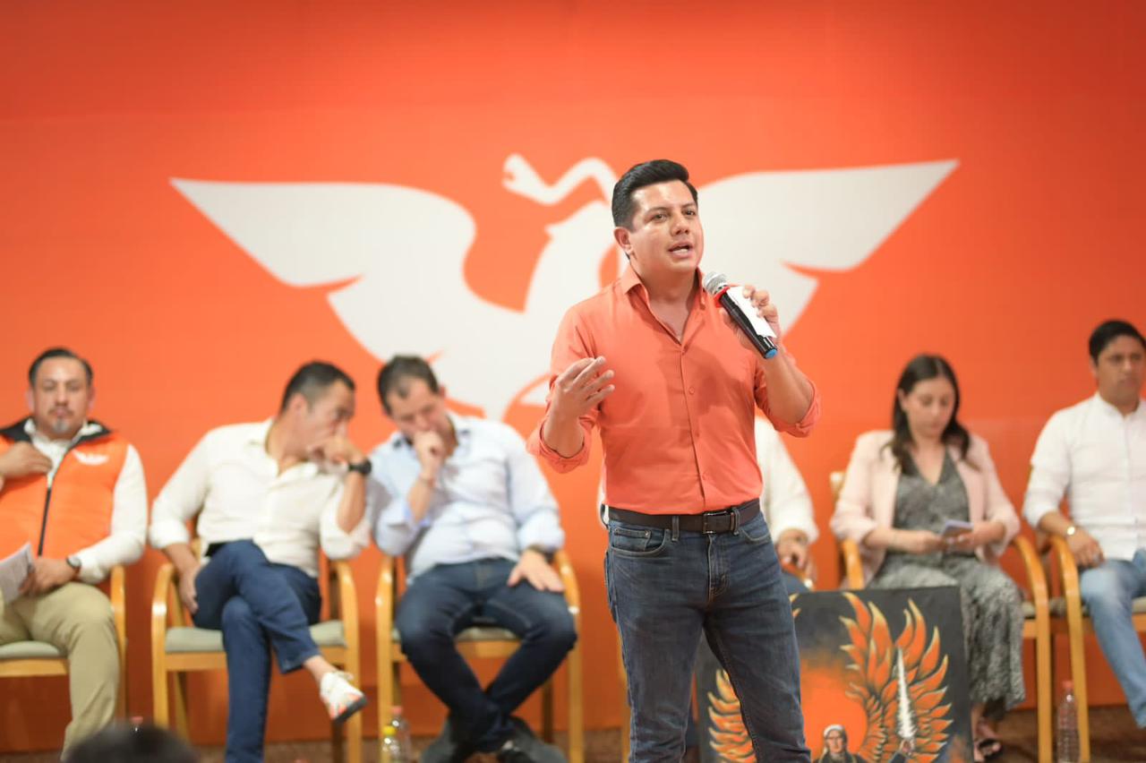Presentan Oscar Escobar y Víctor Manríquez solicitud para conformar de manera oficial la bancada naranja