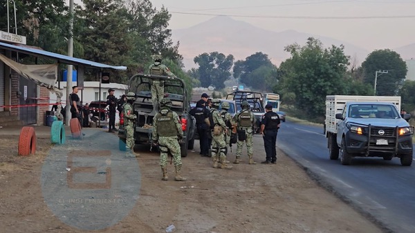 Se enfrentan civiles en Tangancícuaro; hay un muerto y camionetas baleadas