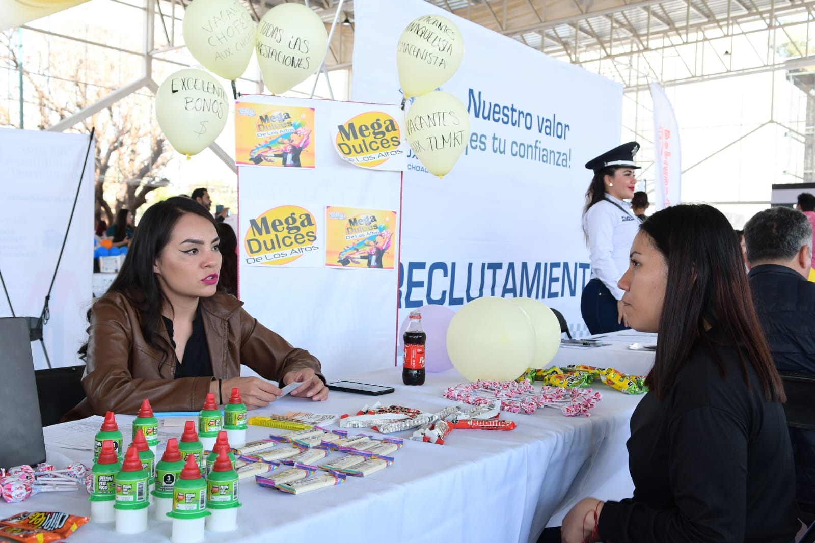 Más de 300 personas acudieron en busca de un empleo a la feria del SNE en el CRAM