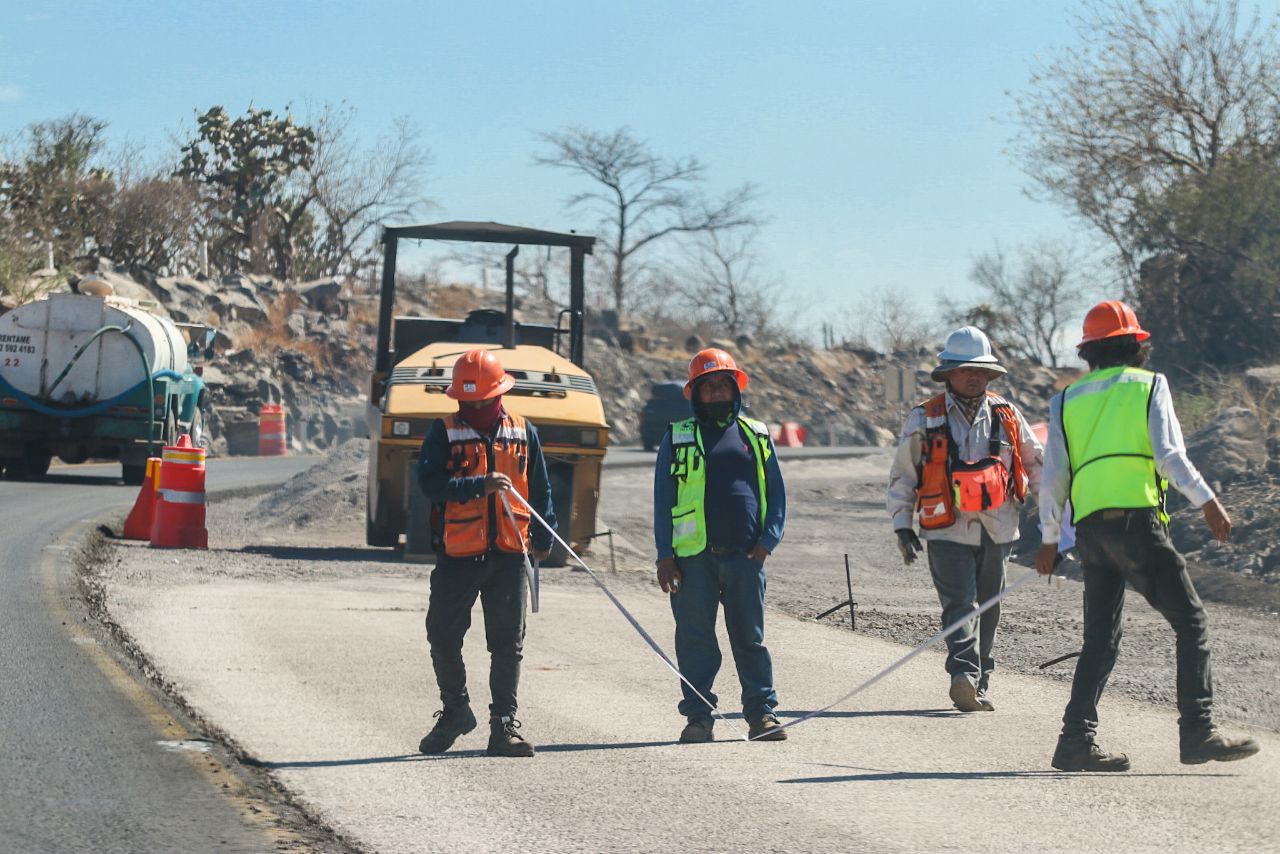 Obra del ramal Ecuandureo-La Piedad genera mil 500 empleos: SCOP