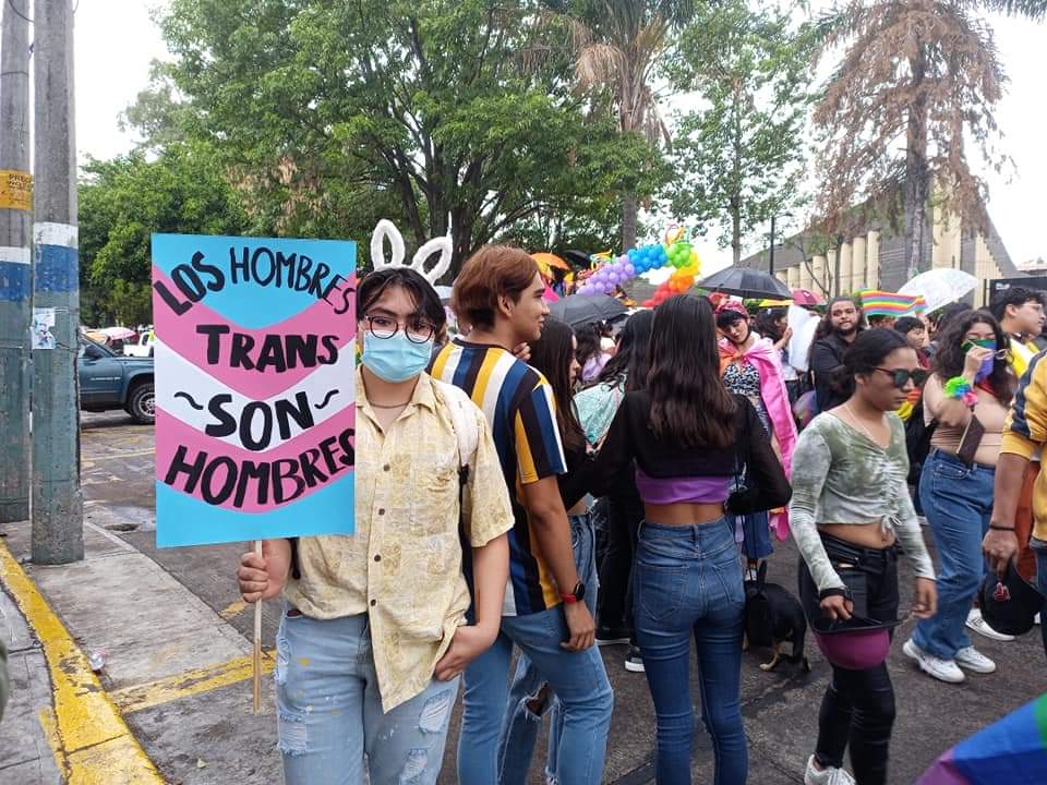 5 por ciento de la población pertenece a la comunidad LGBT: INEGI