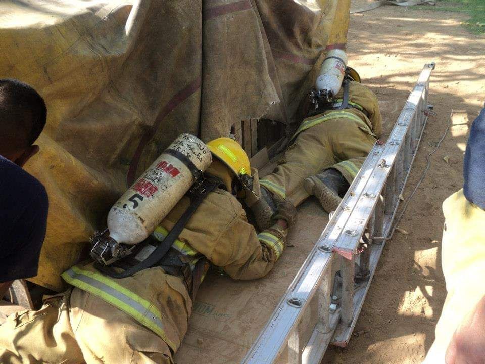 Viene apoyo con equipamiento a elementos de Bomberos y PC