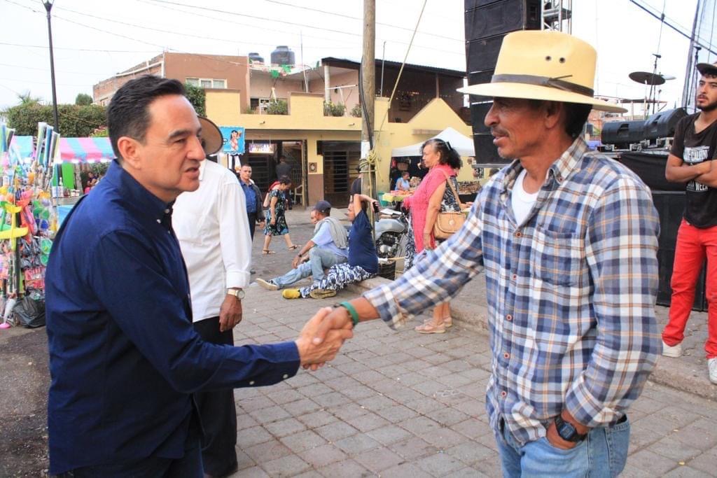 Carlos Soto fue invitado especial en la fiesta patronal de la comunidad Romero de Torres