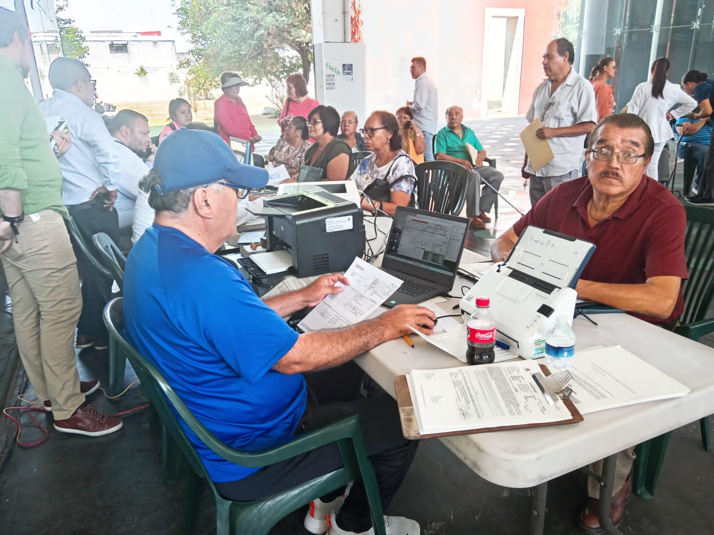 Acercan servicios de Pensiones Civiles del Estado a jubilados de Zamora