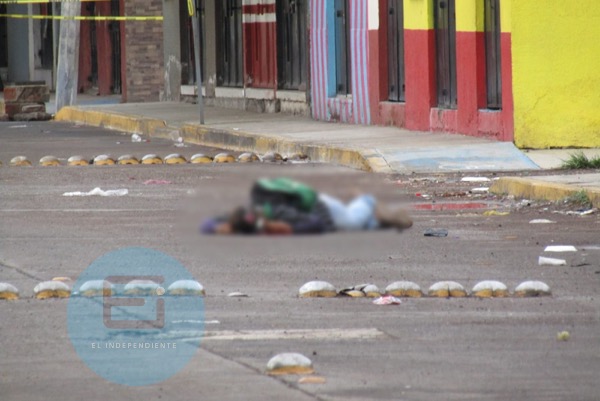 Por la espalda balean y matan a motociclista en la colonia La Libertad