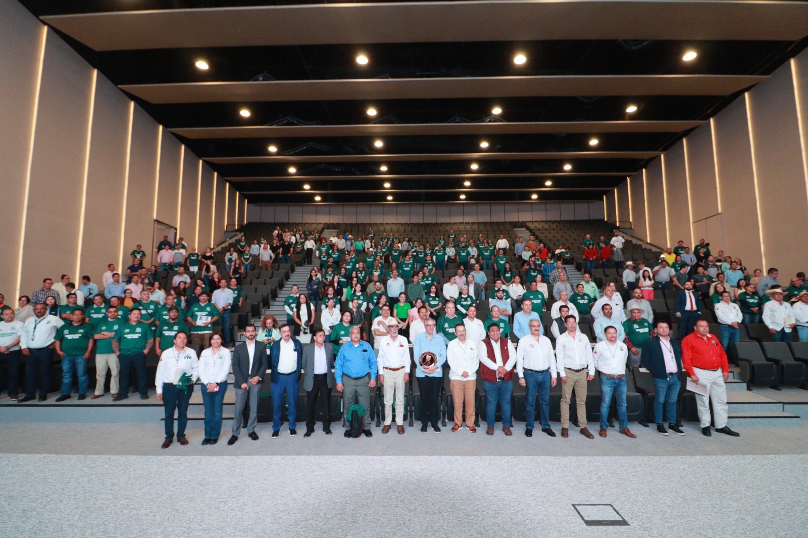 Efectúa IMSS Michoacán Foro de Seguridad Social en Uruapan, para productores de la agroindustria