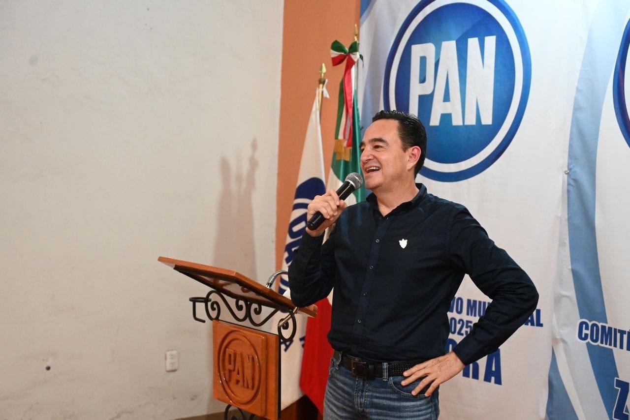 Panistas aplauden logros de Carlos Soto a dos años de su gobierno