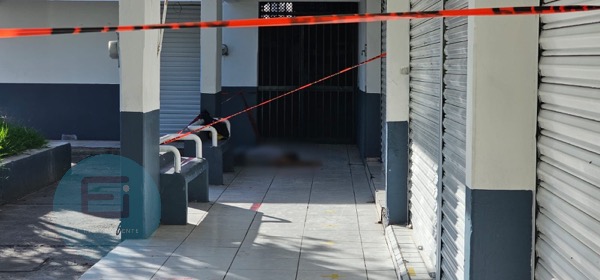 Hallan muerto a “El Güero”, en la entrada al Mercado del Valle