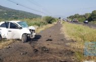 Fatal choque vehicular en Tangancícuaro; hay dos muertos y cuatro heridos