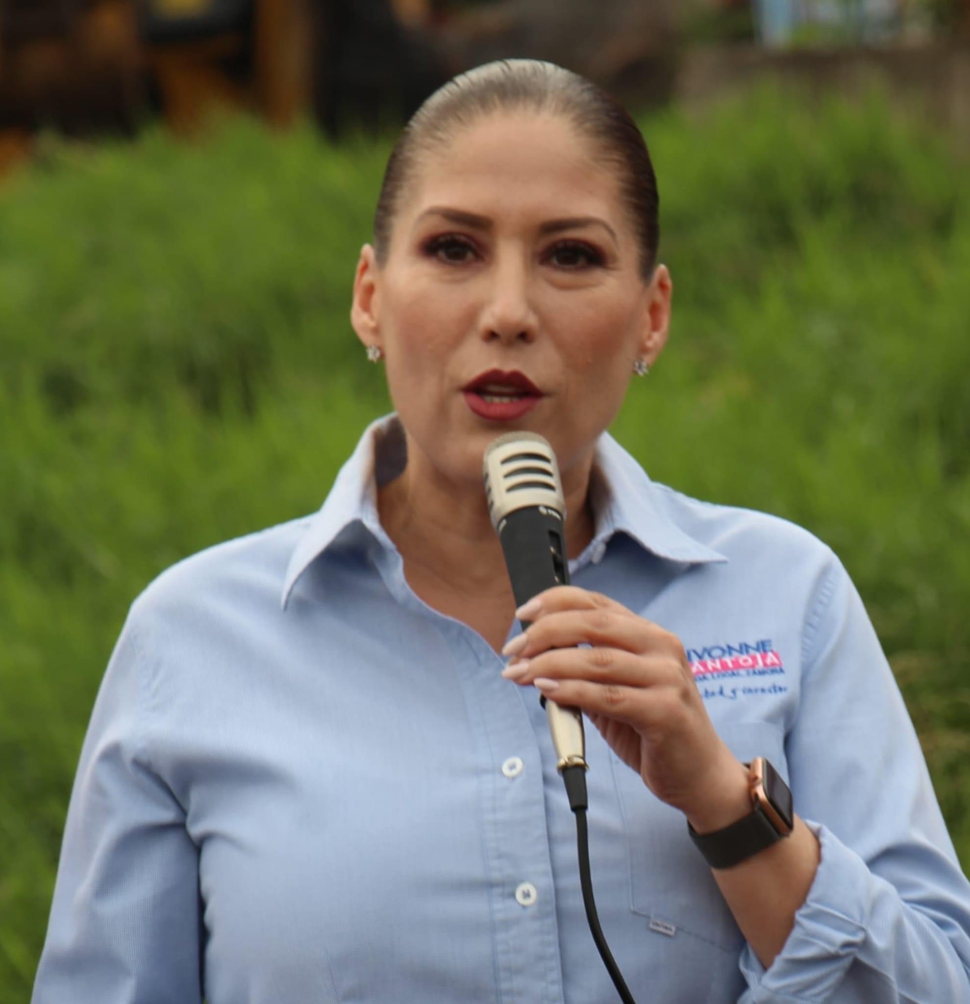 Colonia Primero de Mayo contará con agua potable, gracias a la gestión de Ivonne Pantoja