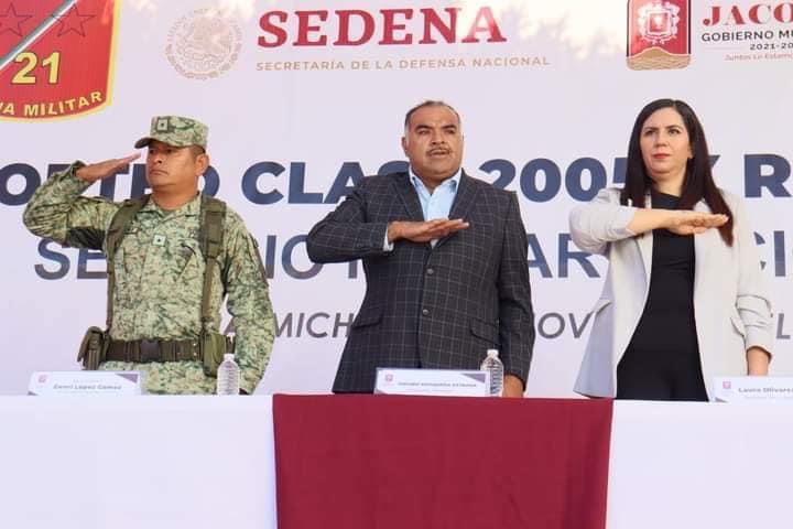 Isidoro Mosqueda encabezó la ceremonia del Sorteo del Servicio Militar Nacional