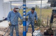 Dan mantenimiento al equipo de bombeo en la colonia Valencia