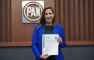 Ivonne Pantoja se registra como precandidata a diputada por el distrito de Zamora